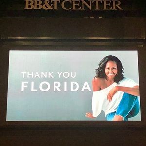 Meet your Posher, Sandy